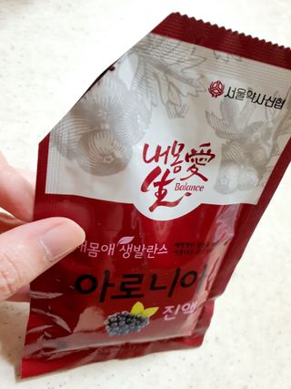 서울약사신협_내몸애생발란스아로니아_70ml x 30포 — 5점을 준 리뷰어가 2021년 6월 올린 사용 사진