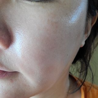 바노바기 코스메틱 바노바기 밀크씨슬 리페어 시카 선스크린 플러스 50ml — 5점을 준 리뷰어가 2023년 2월 올린 사용 사진