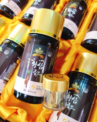 서울약사신협_프리미엄황삼골드_3.75g x 12환+75mgx12병 — 5점을 준 리뷰어가 2021년 1월 올린 사용 사진