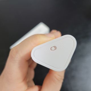 아카라 어두울 때 포근하게 감싸주는 스마트 무선 센서등(2SET) — 4점을 준 리뷰어가 2022년 4월 올린 사용 사진
