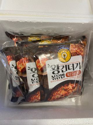 한성기업 무볼레 왕건더기 볶음밥 묵은지삼겹살 — 5점을 준 리뷰어가 2021년 10월 올린 사용 사진