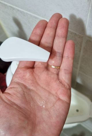 [닥터문] 센텔라 시카케어 화이트머스크 바디워시 1000ml — 5점을 준 리뷰어가 2023년 7월 올린 사용 사진