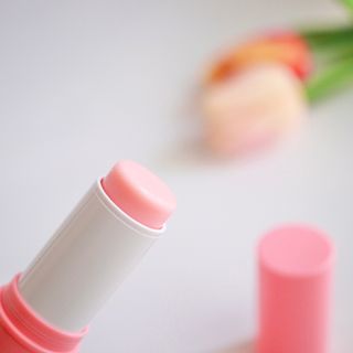 스킨큐어 산다화 카멜리아 안티 링클 멀티밤 — 5점을 준 리뷰어가 2022년 4월 올린 사용 사진