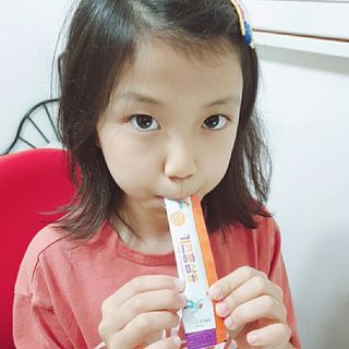 베거스코리아 [콜리케어] 키즈 홍삼콜리 딸기맛 14포 — 5점을 준 리뷰어가 2021년 5월 올린 사용 사진