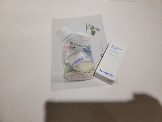 키노닉스 로지 톤업 선밀크 — 4점을 준 리뷰어가 2021년 8월 올린 사용 사진