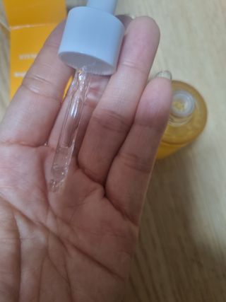 체르엠 스템앤셀 비타민 브라이트닝 에센스 30ml 1개 — 5점을 준 리뷰어가 2021년 12월 올린 사용 사진