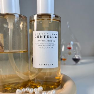 스킨1004 [SKIN1004] 마다가스카르 센텔라 라이트 클렌징 오일 200ml — 5점을 준 리뷰어가 2024년 7월 올린 사용 사진