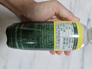 더그레잇티 콤부차 [매일유업] 더그레잇티 44kcal 콤부차 300ml *12개입 (오리지널 6개+베리리치 6개) — 4점을 준 리뷰어가 2023년 7월 올린 사용 사진