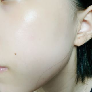 랑벨 랑바이오 블랙 시카 크림 50ml(블랙비 프로폴리스, 시카 4종, 판테놀 10 함유) — 5점을 준 리뷰어가 2022년 7월 올린 사용 사진