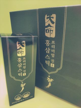 헬스업_천명진프리미엄홍삼스틱_10ml x 30포 — 5점을 준 리뷰어가 2021년 2월 올린 사용 사진