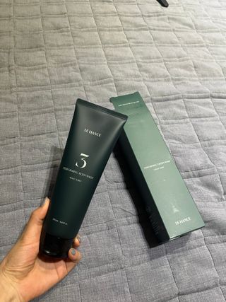 르핸스 퍼포밍 3 바디워시 비반트포렛/베티버포그 — 5점을 준 리뷰어가 2023년 1월 올린 사용 사진