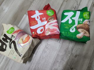 [풀무원] 자연은맛있다 정면, 백면, 홍면  세트 — 4점을 준 리뷰어가 2021년 4월 올린 사용 사진