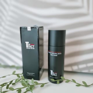 The Fact 더팩트 내추럴 에스에프엔 에이틴 스킨 토너 150ml — 5점을 준 리뷰어가 2022년 5월 올린 사용 사진