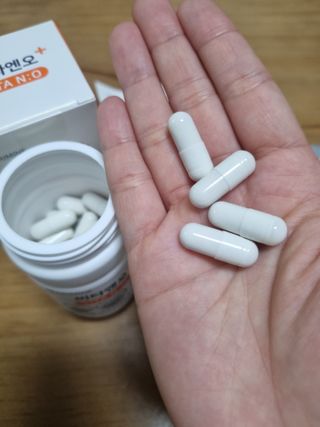 프리마인 성큼다가온 봄, 이너뷰티를 챙겨야 피부도 화사하게, 컨디션도 활기차게. 흡수율을 높인 고효율 비타민. — 5점을 준 리뷰어가 2022년 11월 올린 사용 사진