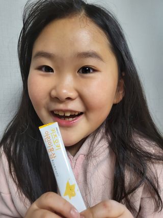 [이뮤니티플러스]우리아이 면역오키, 건강오키 _ 키즈오키 어린이홍삼 10포 1box — 5점을 준 리뷰어가 2022년 2월 올린 사용 사진