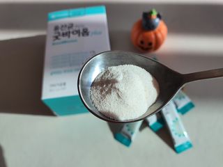 프리마인 유산균 국가지정연구소 선정, 살아있는 생유산균 200억 마리의 힘. 유산균n굿바이옴플러스 — 5점을 준 리뷰어가 2021년 10월 올린 사용 사진