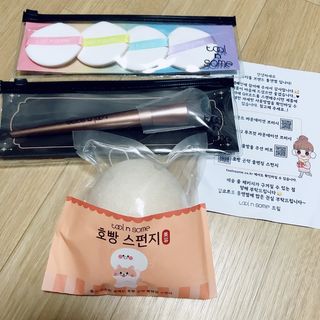 [툴앤썸] 메이크업 브러시로 바르고 호빵 스펀지로 클렌징하는 A-Z 뷰티툴 5종 — 5점을 준 리뷰어가 2021년 2월 올린 사용 사진