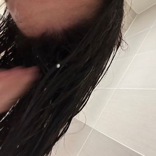 닥터시드 티트리 앤 라임 비건 지성케어 쿨 탈모 캡슐 트리트먼트 두피 팩 — 4.5점을 준 리뷰어가 2024년 7월 올린 사용 사진