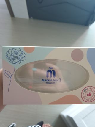 미라클풋 유리발각질제거기 물없이 쓱싹쓱싹 몇번만에 발각질 완벽제거 — 5점을 준 리뷰어가 2021년 8월 올린 사용 사진