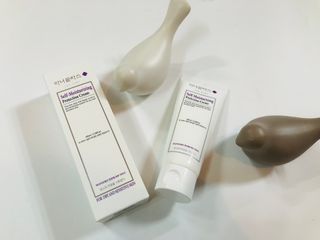 셀프 모이스처라이징 프로텍션 크림 셀프 모이스처라이징 프로텍션크림 — 4.5점을 준 리뷰어가 2022년 4월 올린 사용 사진