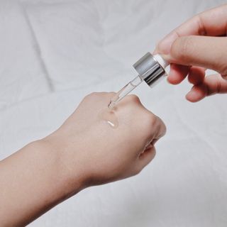 브에노 파리퀸 윌 페이스 오일 — 4점을 준 리뷰어가 2021년 7월 올린 사용 사진