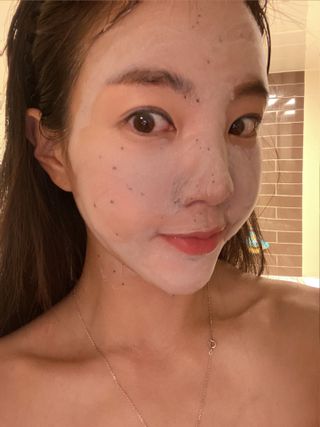 프롬노시베 로지 클레이 버블 팩 — 5점을 준 리뷰어가 2022년 1월 올린 사용 사진