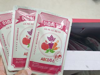 본황칠 이즙이 맛즙 ABC주스 30EA — 5점을 준 리뷰어가 2022년 7월 올린 사용 사진