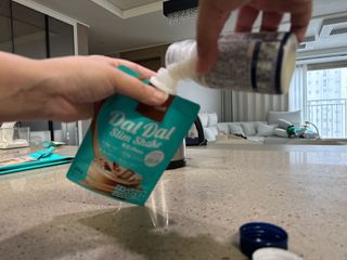달달슬림쉐이크 [블로그]달달슬림 맛있는 단백질 쉐이크 파우치 다이어트 식사대용 프로틴 파우더 보충제 — 5점을 준 리뷰어가 2025년 9월 올린 사용 사진