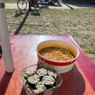해풀잎 누구나 김밥*1ea [(혼합야채 35g *1ea,  김밥김 (5g, 5ea),  양념간장 (6g, 5ea), 참기름(5g, 2ea)] — 5점을 준 리뷰어가 2022년 10월 올린 사용 사진