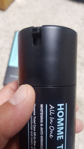 Dr.느루벗 느루벗 옴므 토탈 케어 올인원 118ml 남자 남성 스킨 로션 에센스 크림 화장품 — 5점을 준 리뷰어가 2021년 3월 올린 사용 사진