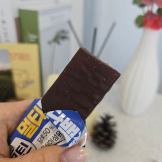 이지프로틴바 3종x각 2ea (고단백질바, 멀티단백질바, 식물성단백질바) — 5점을 준 리뷰어가 2024년 2월 올린 사용 사진