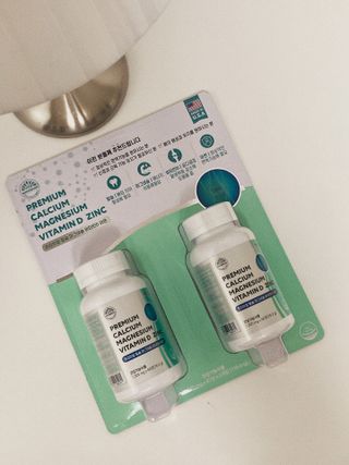 서울약사신협 네이처픽_칼슘마그네슘비타민D_1,305mg x 120캡슐 — 5점을 준 리뷰어가 2021년 9월 올린 사용 사진