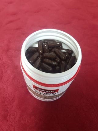 Swisse 스위스 고함량 프로폴리스 2,000mg 210정 — 5점을 준 리뷰어가 2021년 3월 올린 사용 사진