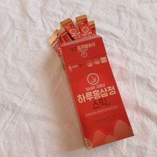 힘내라김홍삼 하루홍삼정스틱 10g x 10포 — 5점을 준 리뷰어가 2021년 4월 올린 사용 사진