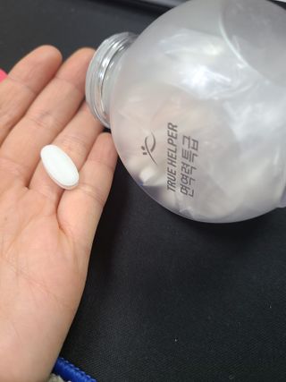트루헬퍼 면역력특급 면역력높이는 영양제 1박스 2개월 — 5점을 준 리뷰어가 2023년 2월 올린 사용 사진
