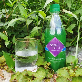 몽베스트 Montbest with Sparkling water Plain 20병 — 5점을 준 리뷰어가 2022년 7월 올린 사용 사진