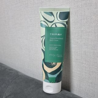 트리마이 주름개선 기능성의 퍼퓸 바디케어, 힐링 베리어 바디크림 3종 택1 — 5점을 준 리뷰어가 2022년 9월 올린 사용 사진