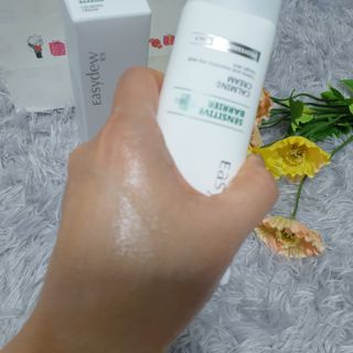 이지듀 RX 센시티브 베리어 카밍크림 — 5점을 준 리뷰어가 2021년 6월 올린 사용 사진