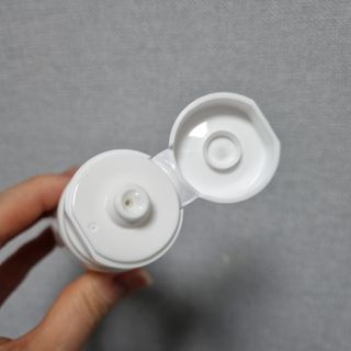 피지오겔 레드수딩 시카밸런스 크림 50ml — 5점을 준 리뷰어가 2022년 4월 올린 사용 사진