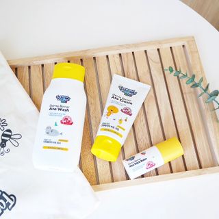 포멀비 키즈 더마베리어 아토 세트(크림 120ml+워시 300ml+스틱밤 18g) — 5점을 준 리뷰어가 2023년 12월 올린 사용 사진