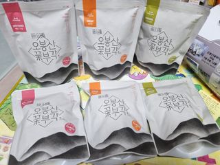 오봉산꽃부각 [만나식품] 오봉산 꽃부각 3가지 맛(오리지널, 새우맛, 매운고추맛) — 5점을 준 리뷰어가 2023년 1월 올린 사용 사진