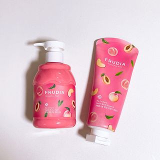 [후르디아] 복숭아 바디워시+바디에센스 세트 — 5점을 준 리뷰어가 2021년 9월 올린 사용 사진