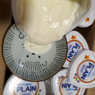 떠먹는불가리스 마이플레인 요거트 435g 6개입 — 5점을 준 리뷰어가 2021년 3월 올린 사용 사진