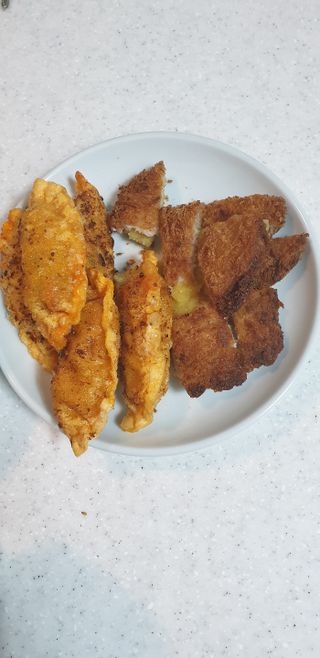 한만두 진한 해물맛 짬뽕만두 1kg — 4점을 준 리뷰어가 2021년 4월 올린 사용 사진