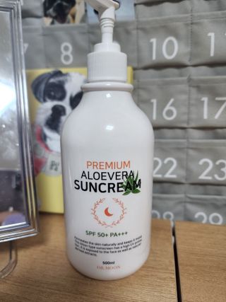 [닥터문] 프리미엄 알로에베라 선크림 500ml — 5점을 준 리뷰어가 2022년 7월 올린 사용 사진