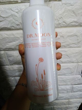 프리[닥터문] 유산균 락토케어 질경초 여성청결제 1000ml (젤타입) — 3.5점을 준 리뷰어가 2022년 7월 올린 사용 사진