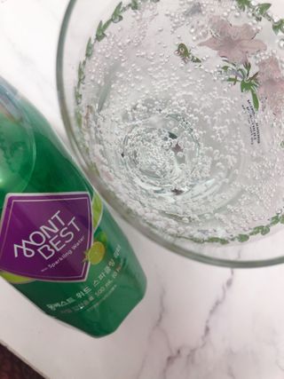 몽베스트 Montbest with Sparkling water Lime20병 — 5점을 준 리뷰어가 2021년 10월 올린 사용 사진