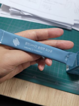 클린24시간 슬림앤유산균 1박스 (3.5g X 15포) — 5점을 준 리뷰어가 2023년 5월 올린 사용 사진