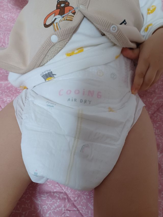 쿠잉 에어드라이  풀커버 밴드기저귀 (S/M/L) 1팩 리뷰 사진