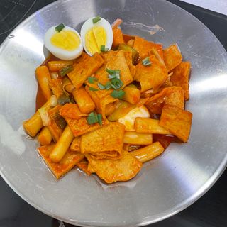 응큼떡볶이 — 5점을 준 리뷰어가 2021년 3월 올린 사용 사진